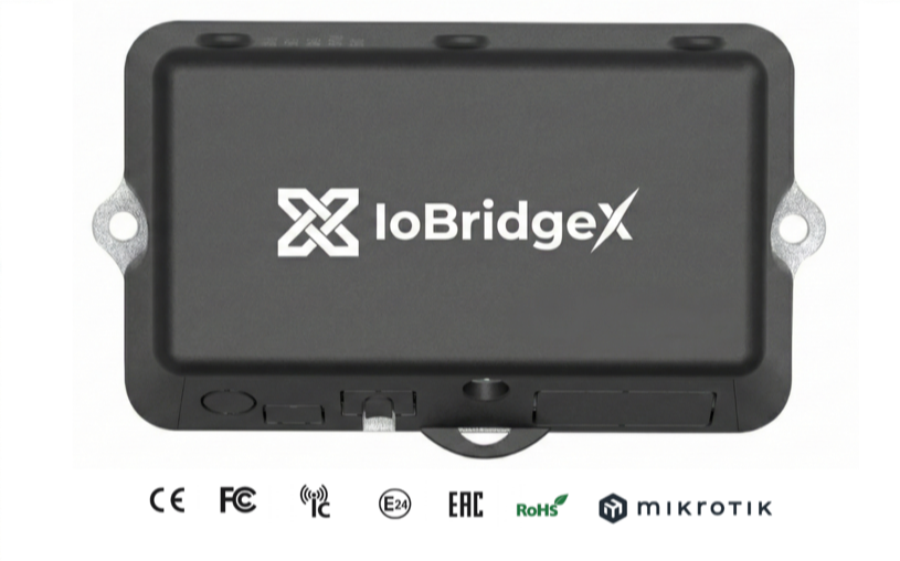 IoBridgeX Edge è il dispositivo Plug & Play che si installa lato impianto o macchina